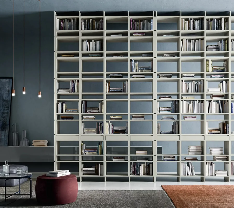 Libreria Pianca Unless con struttura chiara e design modulare